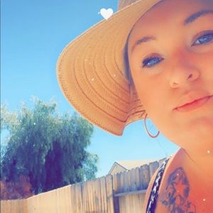 Meet your Posher, Kaylyn